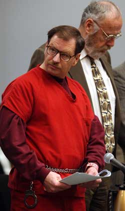 Gary Ridgway closing his deal.