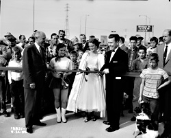 Republican Gov. Langlie (left) in 1956. (Pirate-looking individual in back row is not Peabody.)