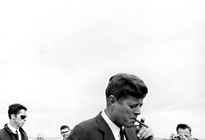 Kennedy as subject of alternate history.