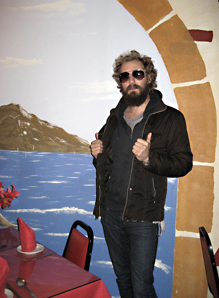 Phosphorescent’s Matthew Houck enjoys fine dining at least as much as Willie Nelson.