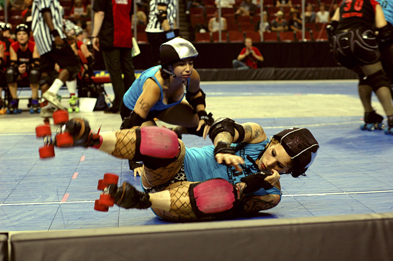 On Sunday, the Rat City Rollergirls return to their old crashing ground.