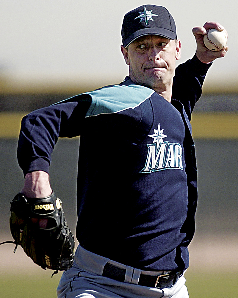 Jamie Moyer: Short stay with Cardinals in long career