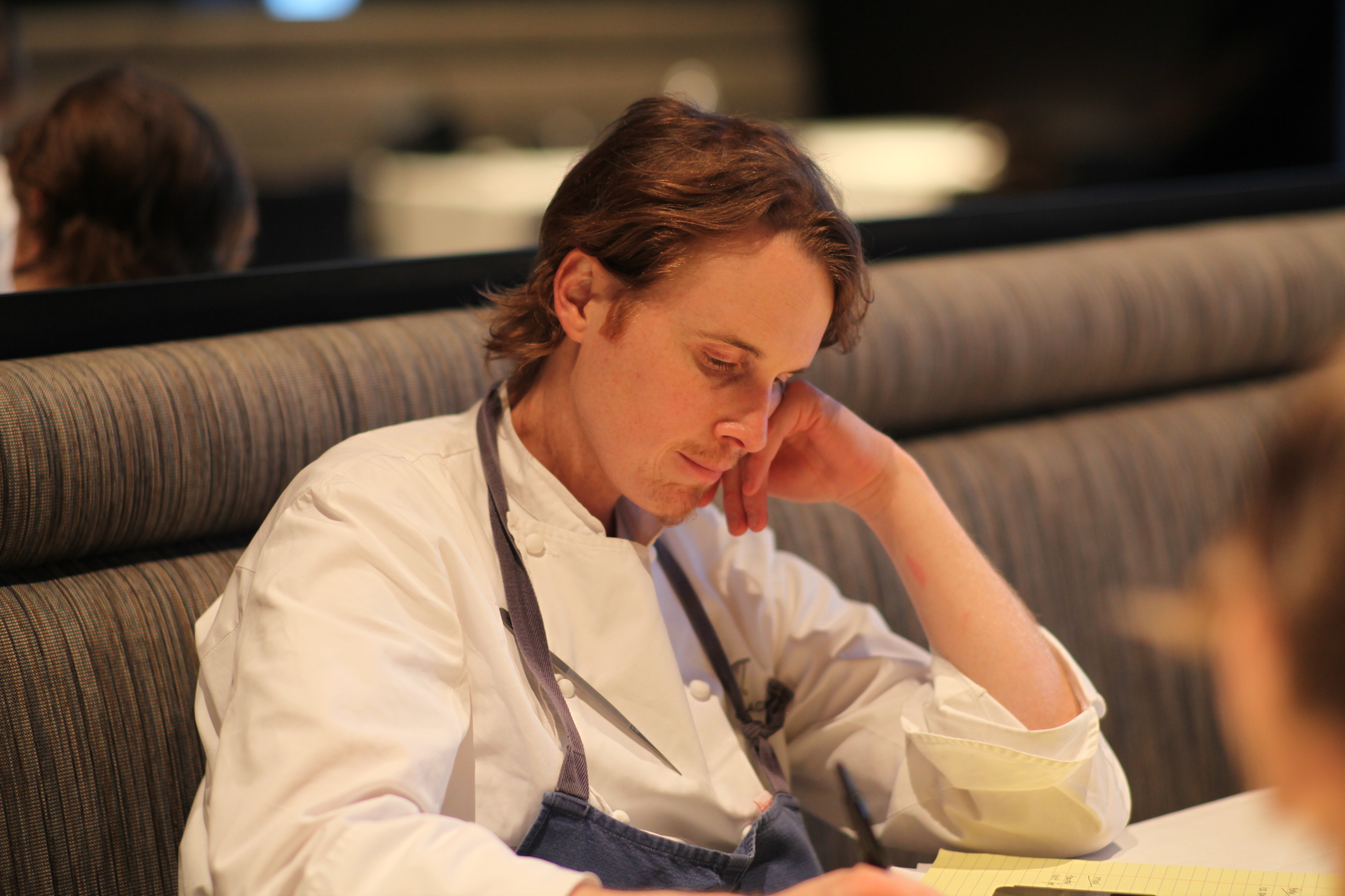 Achatz prepares a menu.spinningplatesmovie.com