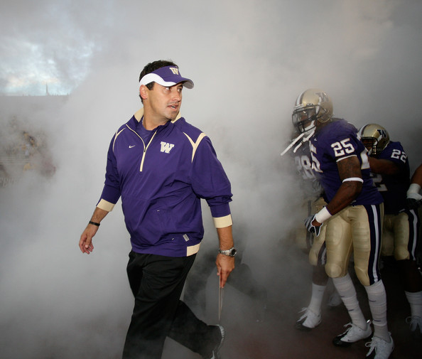 Steve Sarkisian is expected to use a smoke machine to bolt the UW.